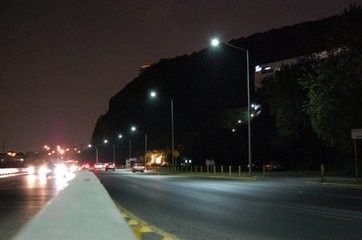 China Luces de calle exteriores industriales 120W para la seguridad al aire libre 579x325m m del camino proveedor